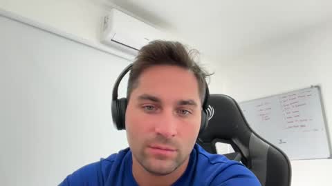 german_pecol online show from February 18, 2025, 1:44 pm