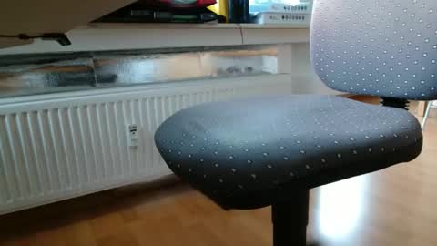 germanandy71 online show from December 2, 2025, 12:10 pm