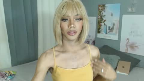 Snapshot of gerogoussidney chatting on April 5, 2026, 3:09 pm Sidneymorens online show from April 5, 2026, 3:09 pm