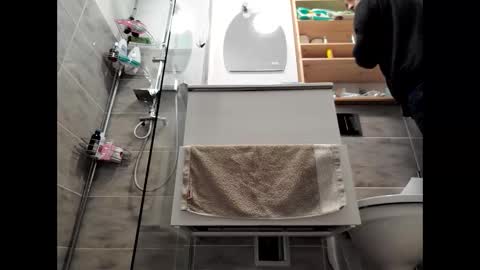 Snapshot of gescos chatting on November 3, 2025, 7:09 am gescos online show from November 3, 2025, 7:09 am