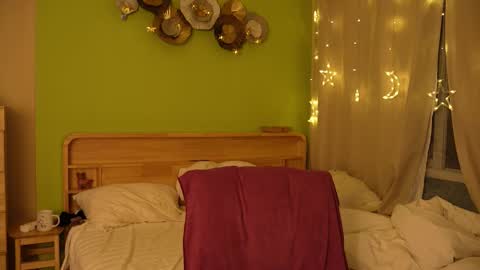 Anna online show from September 13, 2025, 1:00 pm