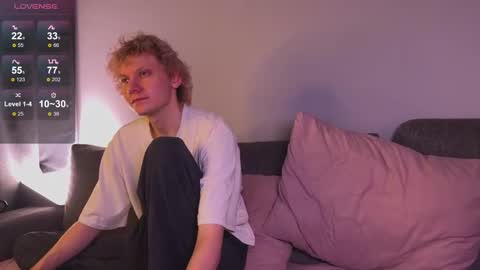 Liz and Mark online show from September 11, 2025, 7:25 pm