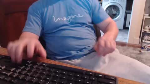 gethoggy online show from November 14, 2025, 2:49 pm