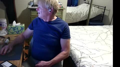 Gethyn online show from October 12, 2025, 2:32 am