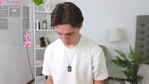 Alex online show from October 19, 2025, 9:21 am