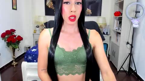 Snapshot of ghiahot chatting on October 22, 2025, 6:18 pm gia gmz online show from October 22, 2025, 6:18 pm