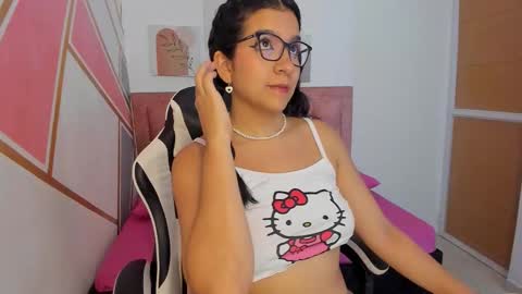 Gia online show from October 7, 2025, 3:14 am