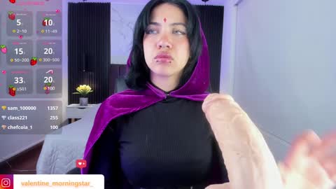 Gia online show from December 21, 2024, 8:39 am