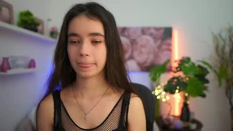 Gia Paige18 online show from February 6, 2026, 7:28 pm