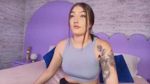 Gia online show from March 14, 2026, 7:41 pm