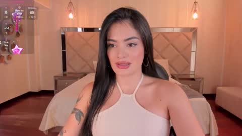 Gia Ferrera online show from January 5, 2026, 6:55 pm