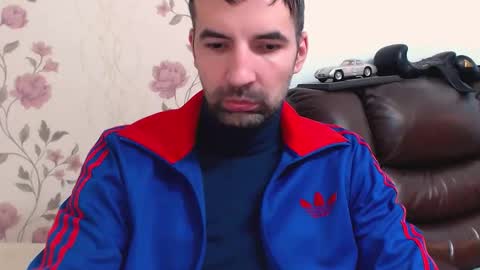 Snapshot of gianni_lion chatting on April 5, 2026, 12:13 pm Gianni online show from April 5, 2026, 12:13 pm