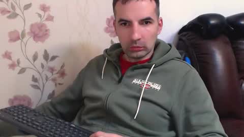 Snapshot of gianni_lion chatting on April 13, 2026, 3:50 pm Gianni online show from April 13, 2026, 3:50 pm