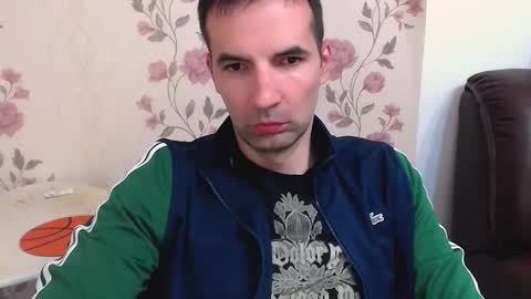 Snapshot of gianni_lion chatting on April 25, 2026, 9:45 am Gianni online show from April 25, 2026, 9:45 am