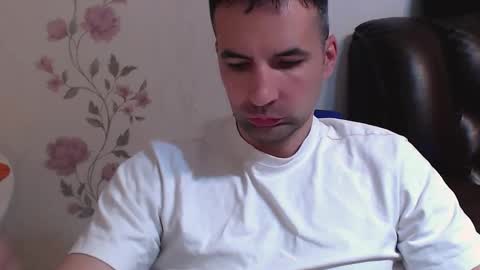 Snapshot of gianni_lion chatting on May 11, 2026, 8:06 pm Gianni online show from May 11, 2026, 8:06 pm