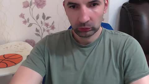 Snapshot of gianni_lion chatting on May 14, 2026, 10:44 am Gianni online show from May 14, 2026, 10:44 am