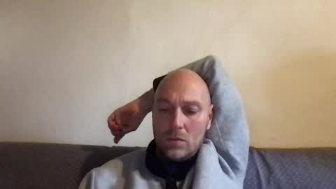 giannipaciotti online show from December 19, 2024, 10:02 am