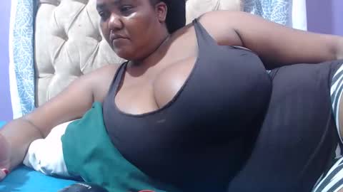 gianttitts online show from January 31, 2025, 7:51 pm