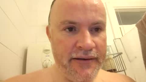 Snapshot of giddyup2222222 chatting on February 17, 2026, 8:15 pm giddyup2222222 online show from February 17, 2026, 8:15 pm