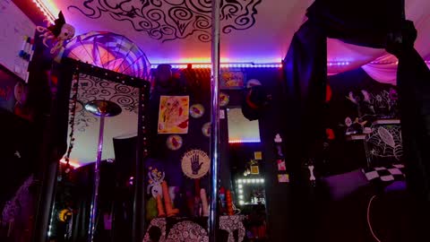 Snapshot of gigglemethis22 chatting on December 2, 2024, 4:20 pm Giggles online show from December 2, 2024, 4:20 pm