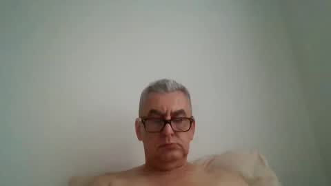 gigi1970 online show from December 25, 2024, 1:09 pm