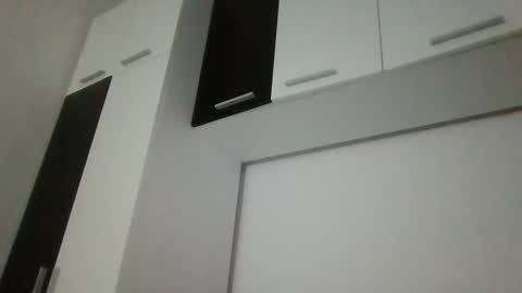 gigi1970 online show from November 30, 2025, 11:25 am