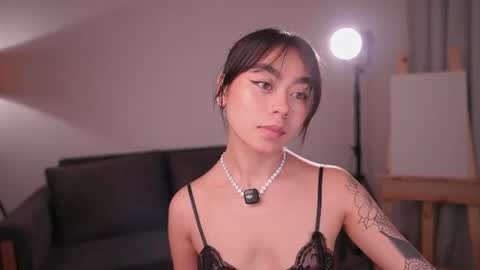 Snapshot of gigilee_ chatting on July 7, 2026, 12:35 am GIGI online show from July 7, 2026, 12:35 am