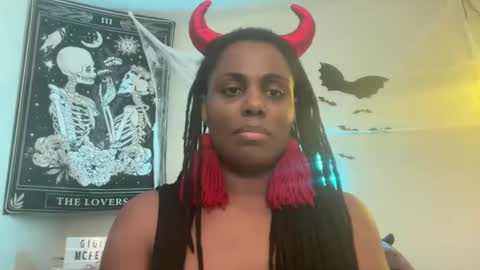 Snapshot of gigimcfee chatting on October 29, 2025, 7:32 am G Money online show from October 29, 2025, 7:32 am