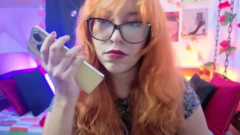 gigimooon online show from June 7, 2026, 12:37 am