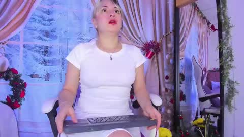 Snapshot of gilakat chatting on January 1, 2025, 4:39 am gilakat online show from January 1, 2025, 4:39 am
