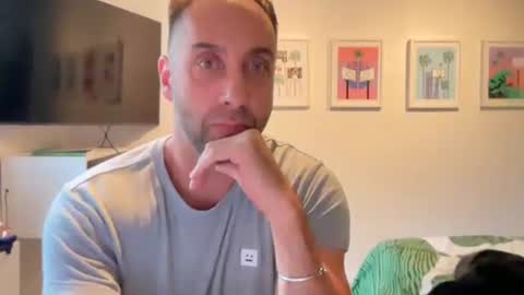 gilber10101 online show from October 17, 2025, 5:26 pm