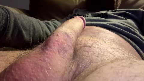 Snapshot of gilbertinio chatting on December 24, 2024, 12:00 am Gilbert online show from December 24, 2024, 12:00 am