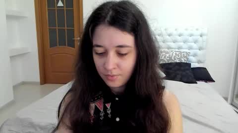 Kate online show from September 22, 2025, 9:00 am