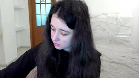 Kate online show from January 11, 2026, 9:36 am