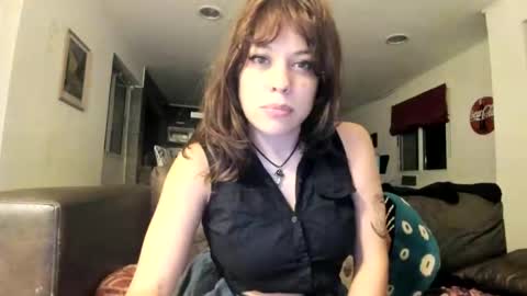 Gina Katana online show from February 17, 2025, 5:47 am