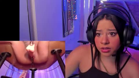 Gina online show from November 10, 2025, 2:10 am