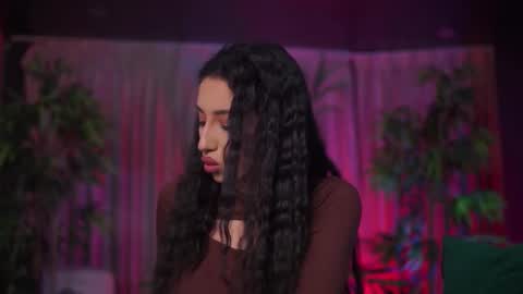 Snapshot of ginavalentinna chatting on February 11, 2026, 8:03 pm Gina online show from February 11, 2026, 8:03 pm