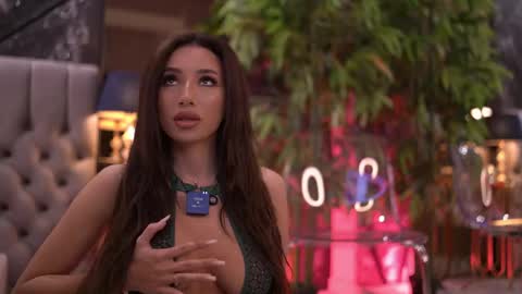Gina online show from May 21, 2026, 8:05 pm