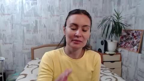 ginaxsoulah   online show from October 11, 2025, 9:41 am