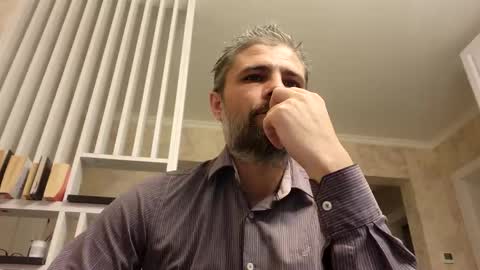 Gabriel online show from November 27, 2025, 6:48 am