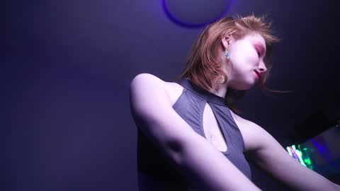 Snapshot of ginger_hugs chatting on December 26, 2024, 10:09 pm im expecting 350 thumbs up on my altar online show from December 26, 2024, 10:09 pm