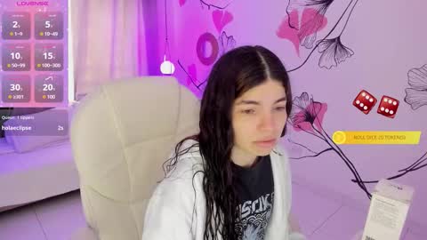 Snapshot of ginnywett chatting on January 19, 2026, 1:04 pm Kendall online show from January 19, 2026, 1:04 pm