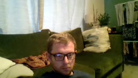 Snapshot of ginwood chatting on March 6, 2025, 4:38 pm ginwood online show from March 6, 2025, 4:38 pm