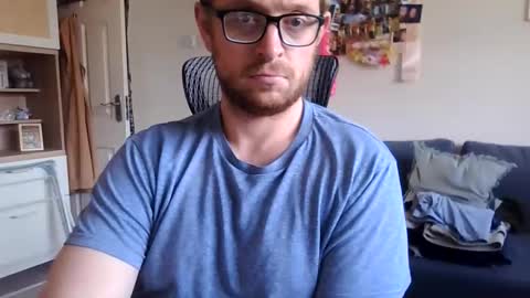 Snapshot of ginwood chatting on September 10, 2025, 12:16 pm ginwood online show from September 10, 2025, 12:16 pm