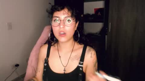 giny_bean online show from February 21, 2026, 1:06 am