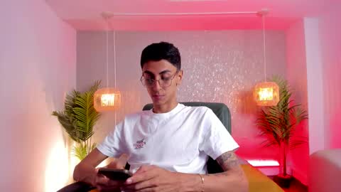 Gio Carangi online show from March 21, 2026, 4:28 am