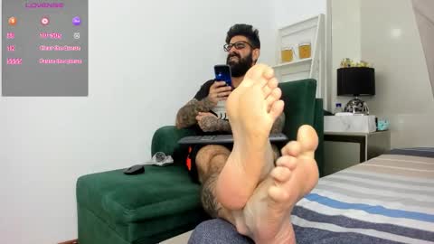 Snapshot of gio_lorenz chatting on October 2, 2025, 1:51 pm gio_lorenz online show from October 2, 2025, 1:51 pm
