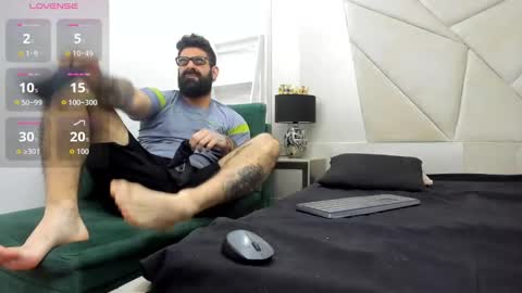 Snapshot of gio_lorenz chatting on October 7, 2025, 1:19 pm gio_lorenz online show from October 7, 2025, 1:19 pm