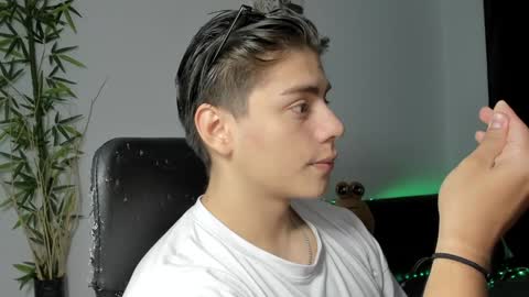 GioRusso online show from January 29, 2025, 1:49 pm