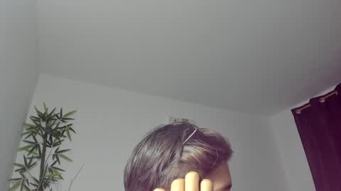 GioRusso online show from January 29, 2025, 4:52 pm